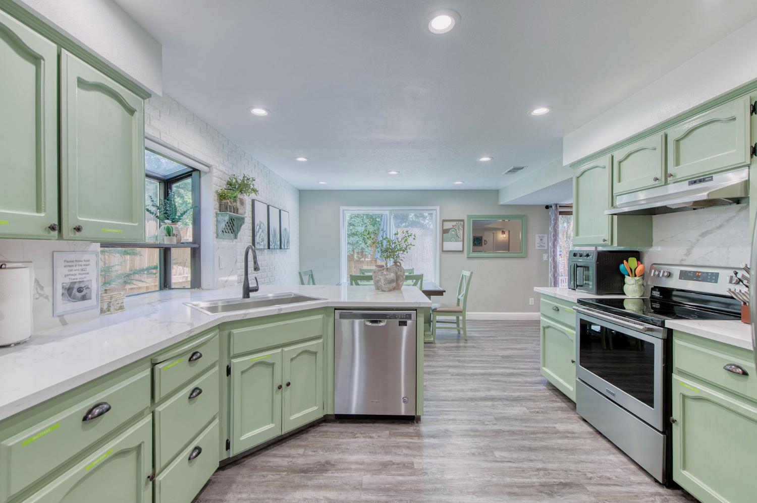 509 E ALLUVIAL #104, Fresno, CA 93720