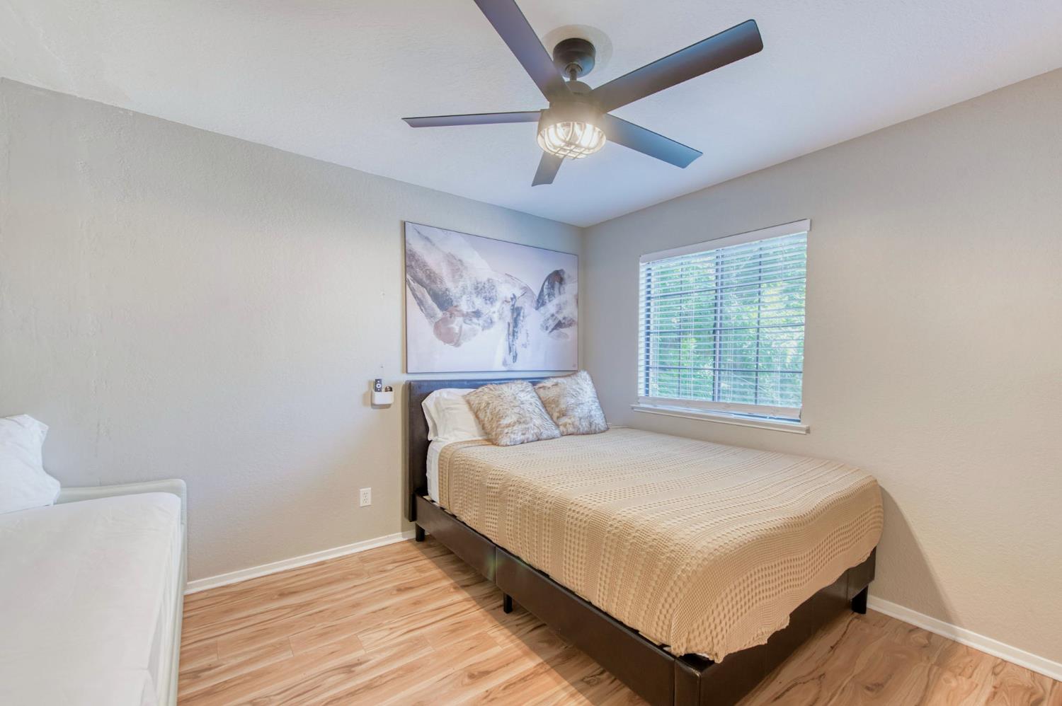 509 E ALLUVIAL #104, Fresno, CA 93720