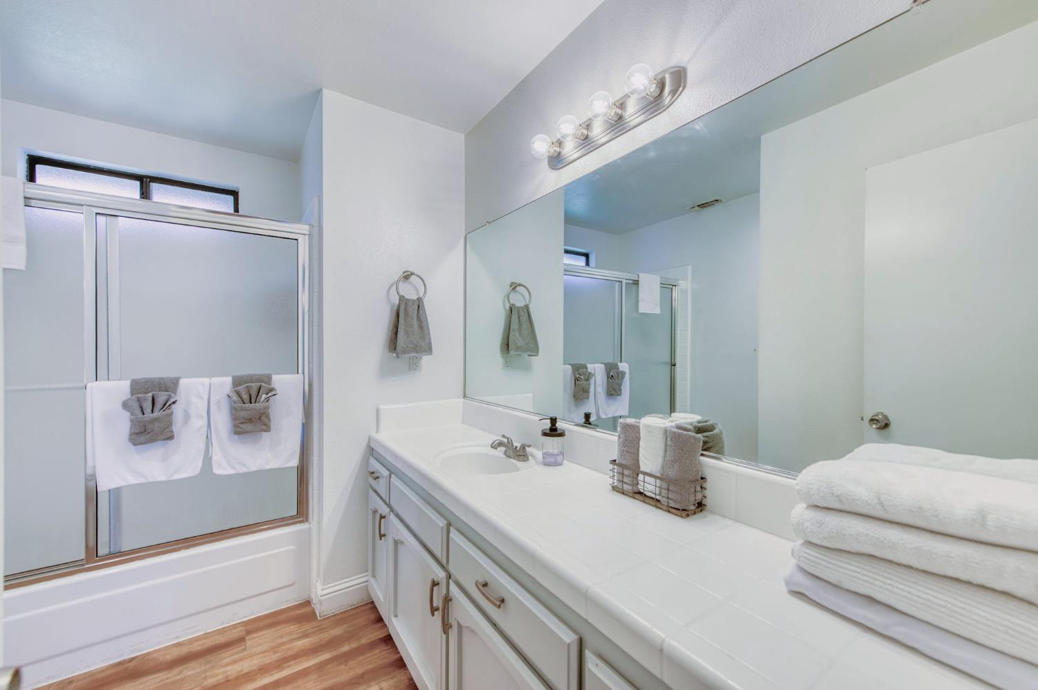 509 E ALLUVIAL #104, Fresno, CA 93720
