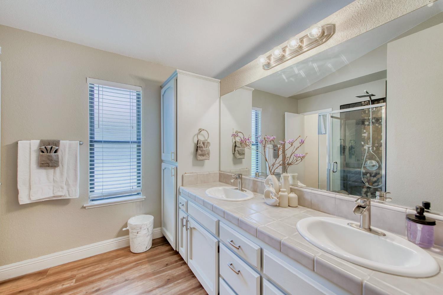 509 E ALLUVIAL #104, Fresno, CA 93720