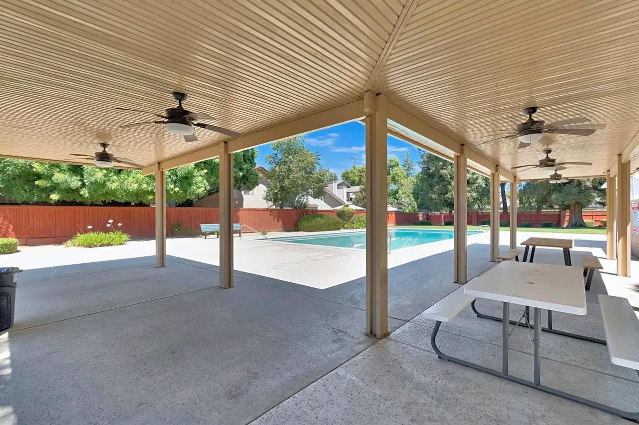 509 E ALLUVIAL #104, Fresno, CA 93720