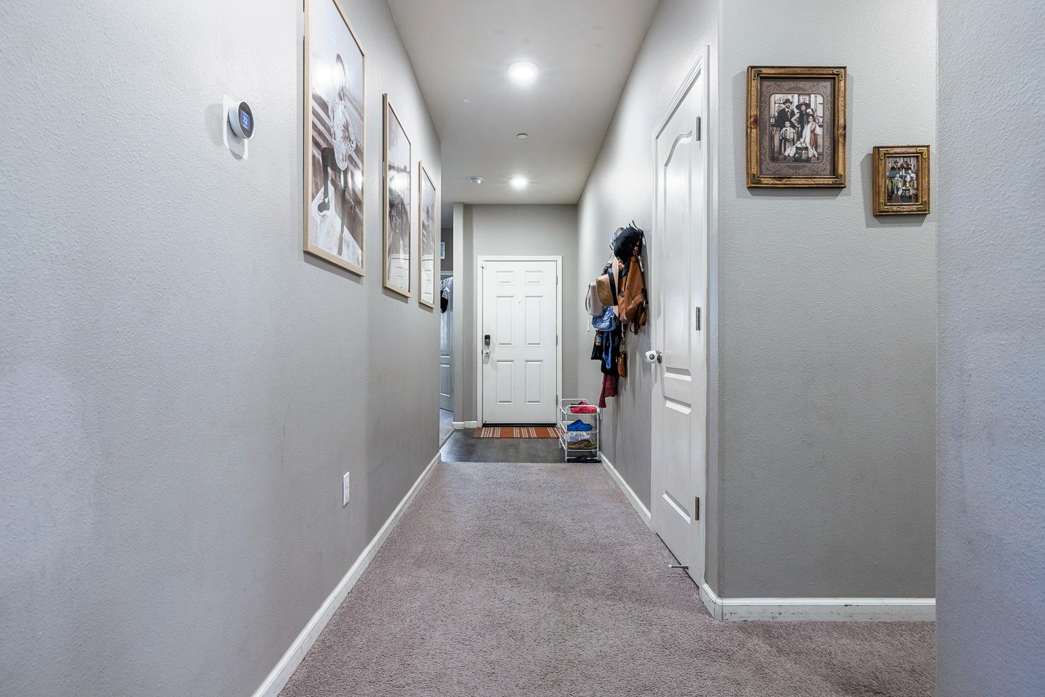 172 Adobe Ct, Coalinga, CA 93210