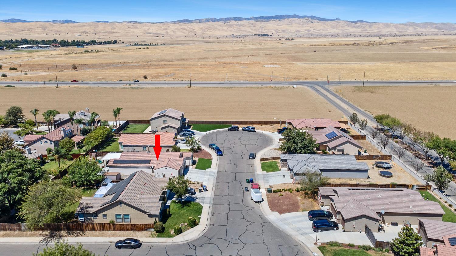 172 Adobe Ct, Coalinga, CA 93210