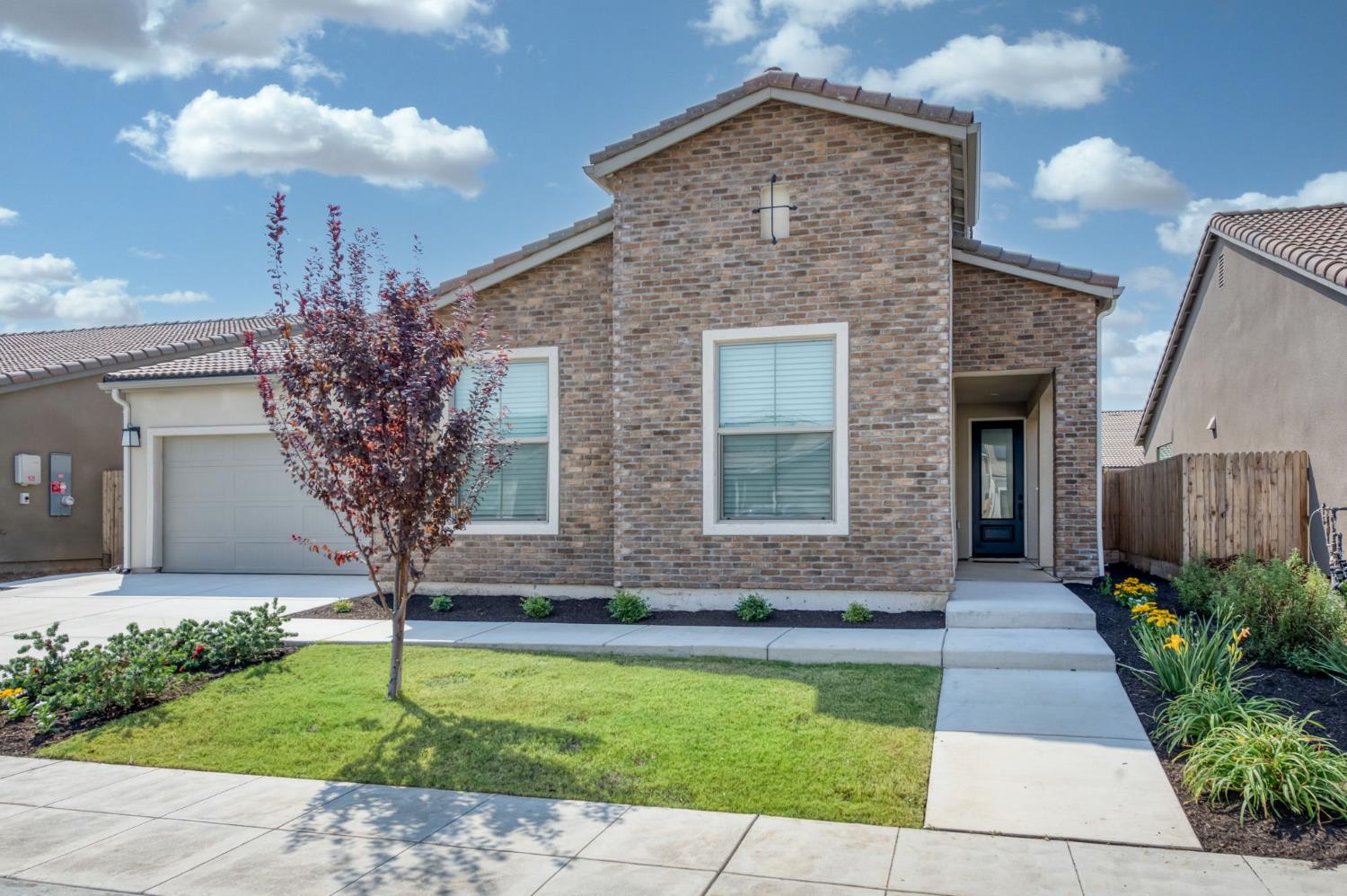 7213 E Brown Ave, Fresno, CA 93737