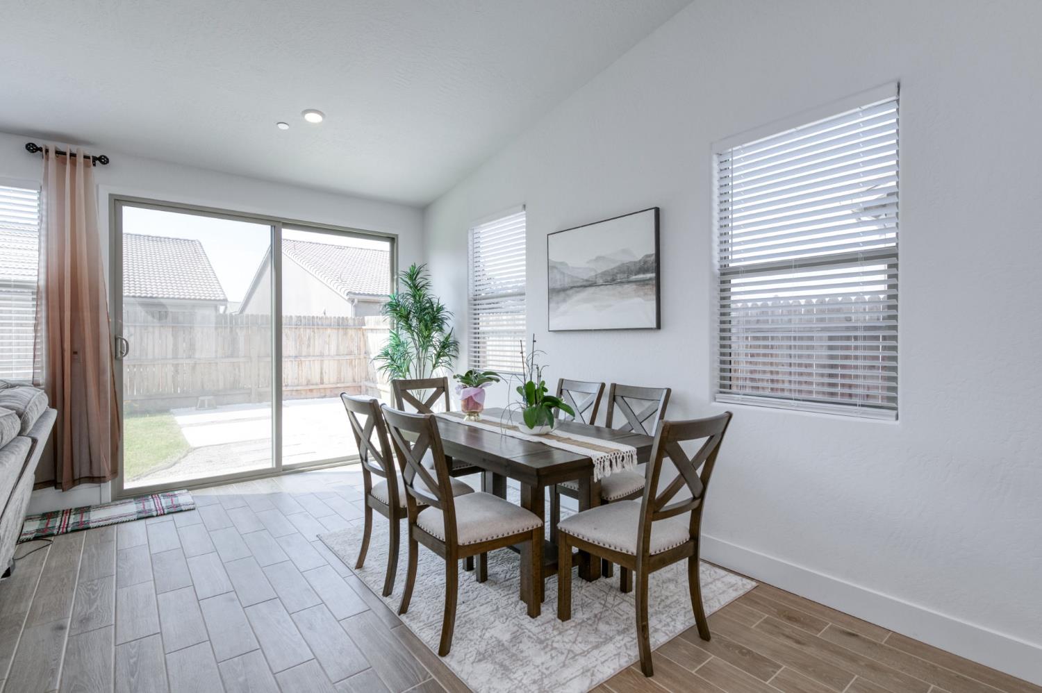 7213 E Brown Ave, Fresno, CA 93737