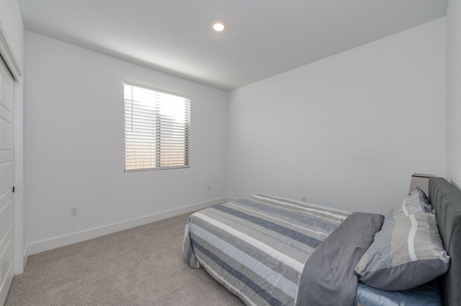 7213 E Brown Ave, Fresno, CA 93737