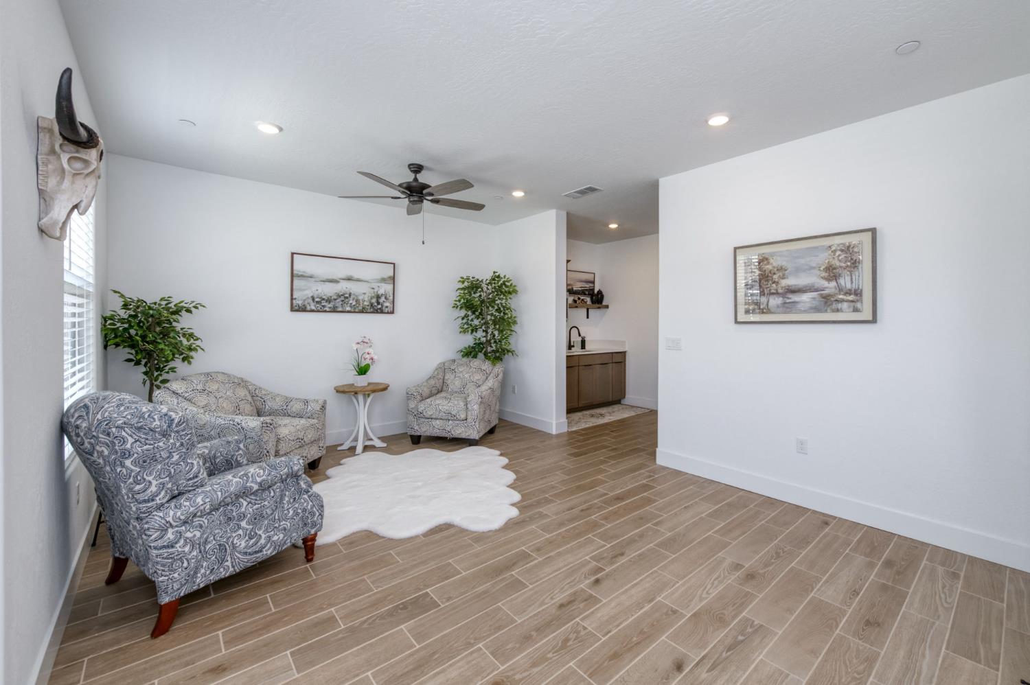 7213 E Brown Ave, Fresno, CA 93737