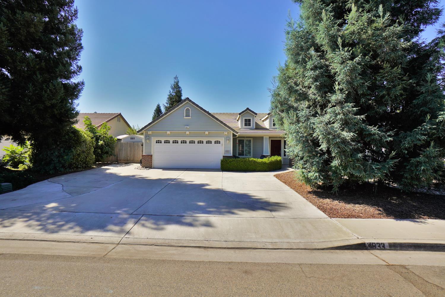4833 W Ashland Ave, Visalia, CA 93277