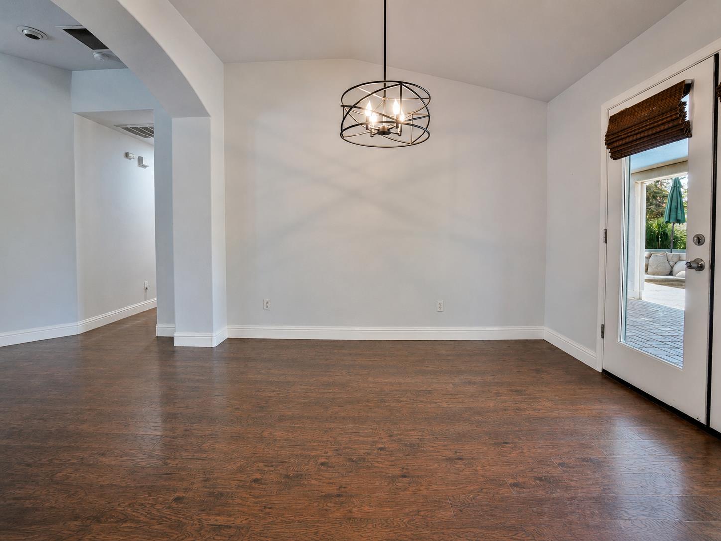 4833 W Ashland Ave, Visalia, CA 93277