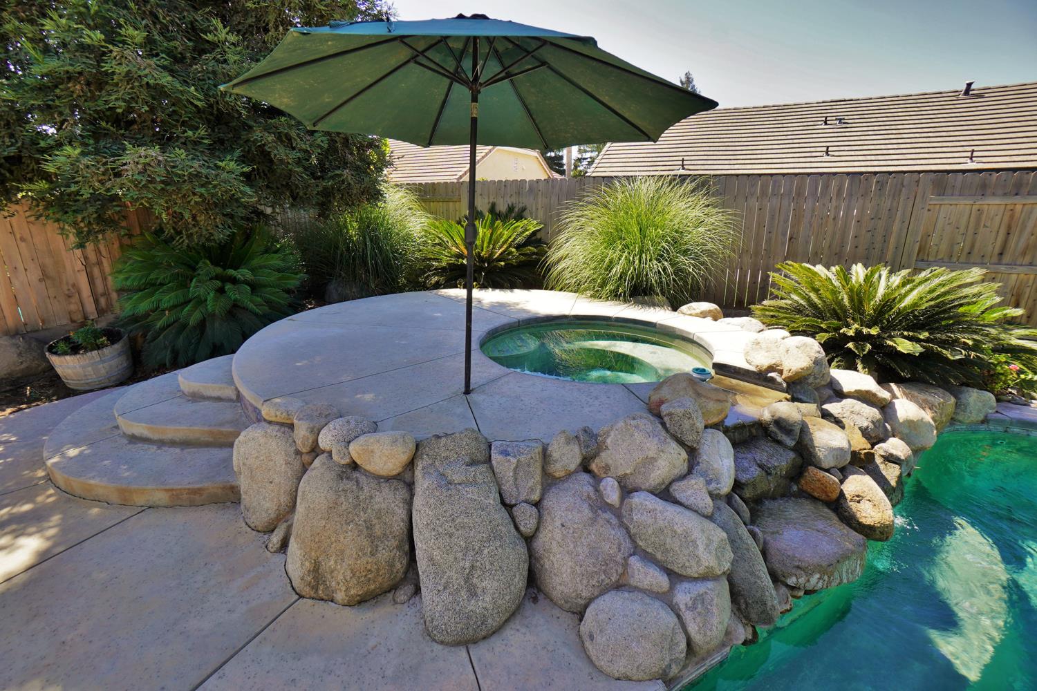 4833 W Ashland Ave, Visalia, CA 93277