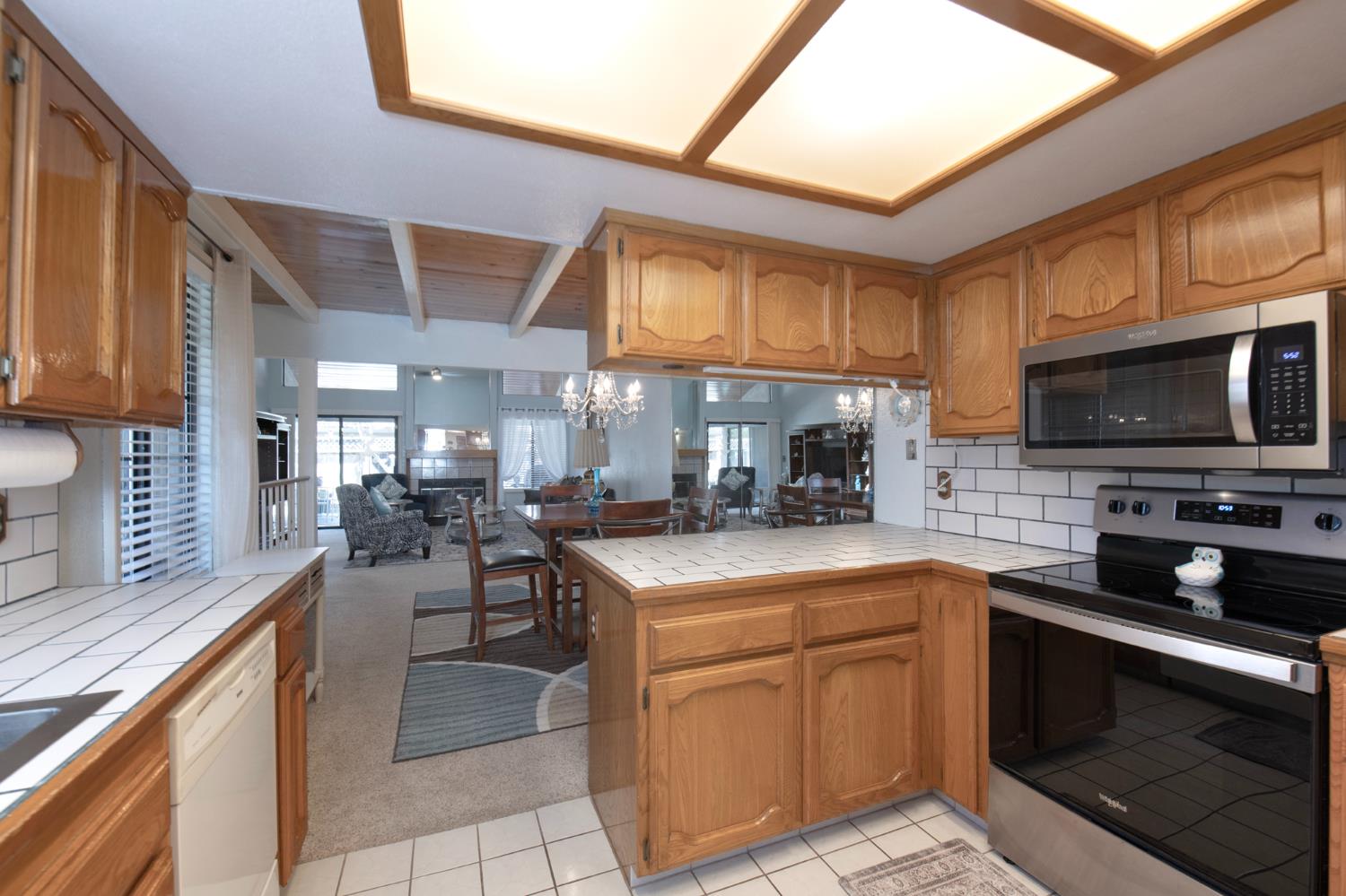 7059 N Teilman Ave #102, Fresno, CA 93711