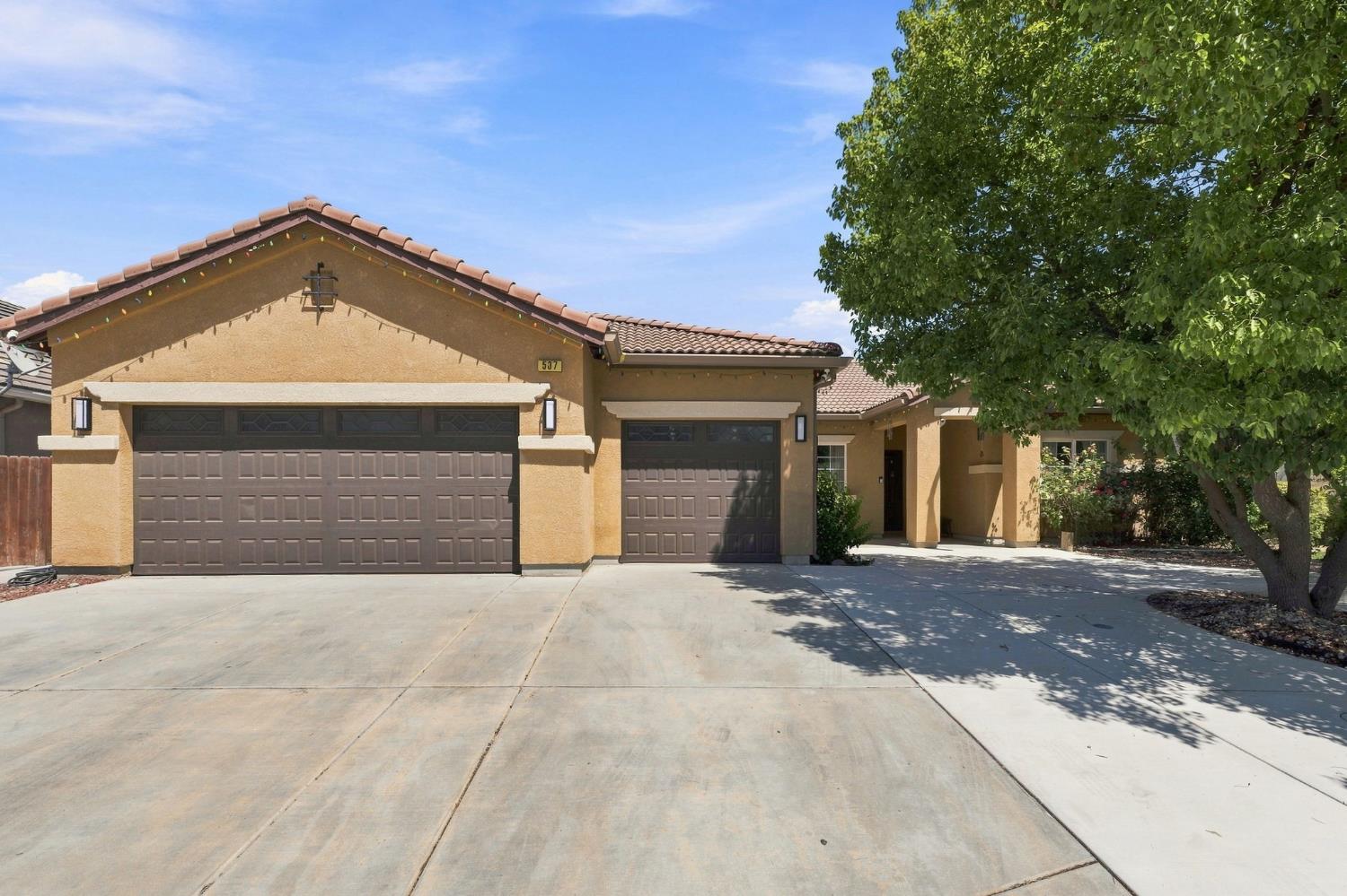 537 S Fordham Ave, Fresno, CA 93727