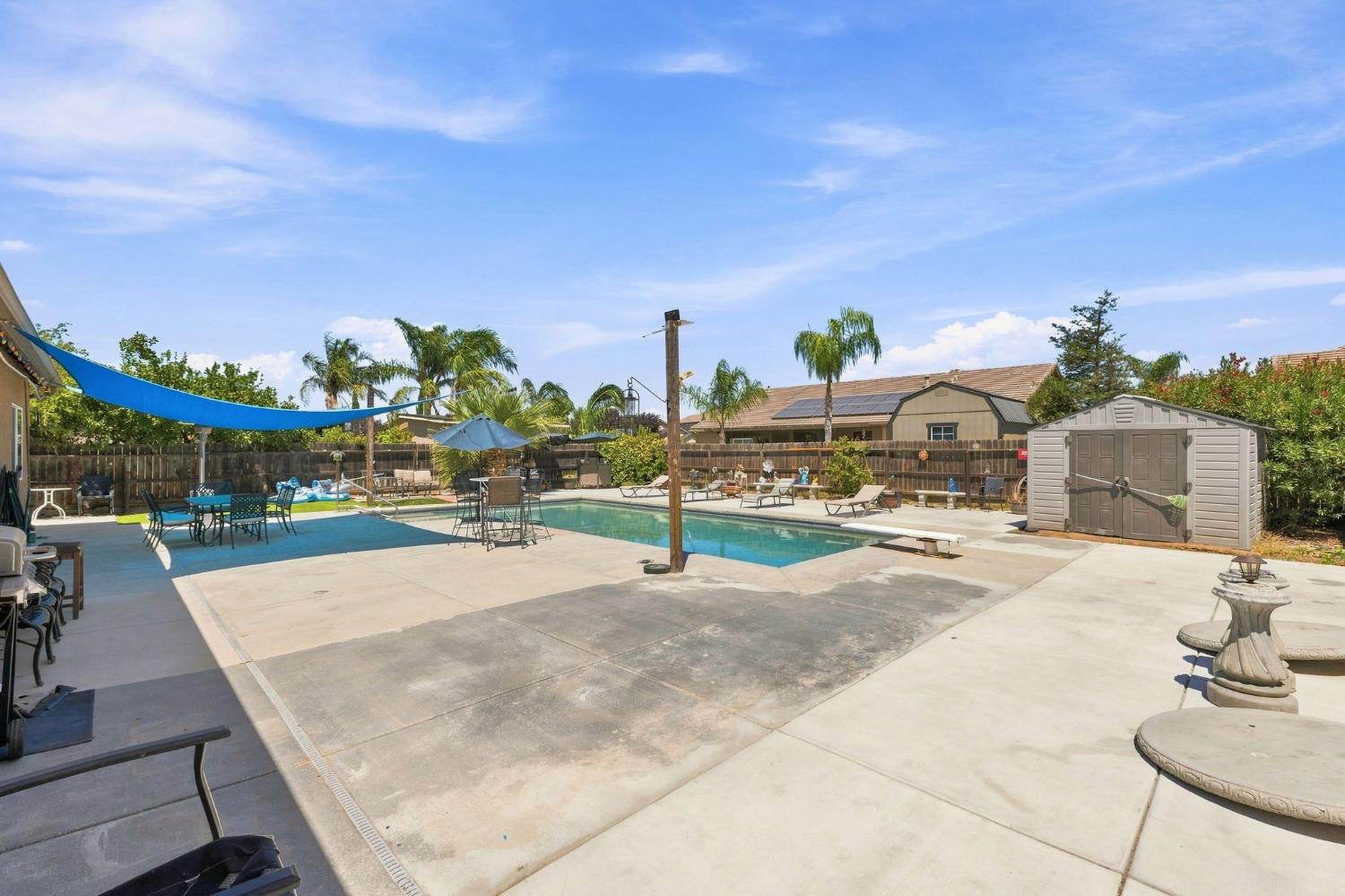 537 S Fordham Ave, Fresno, CA 93727