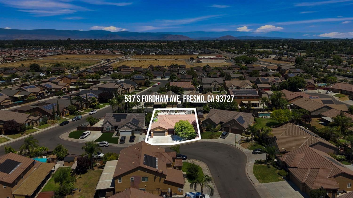 537 S Fordham Ave, Fresno, CA 93727
