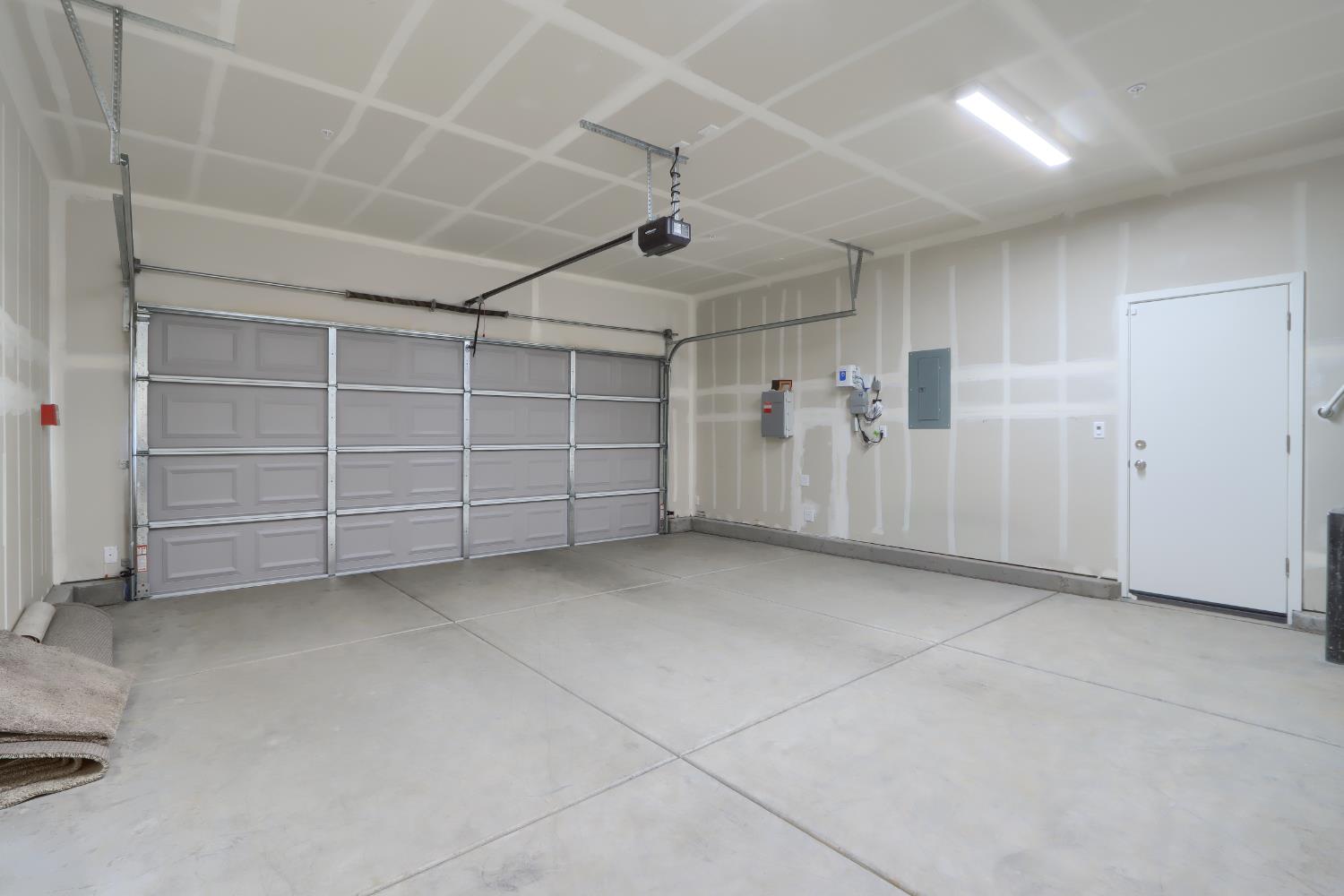 726 Skyler, Merced, CA 95348