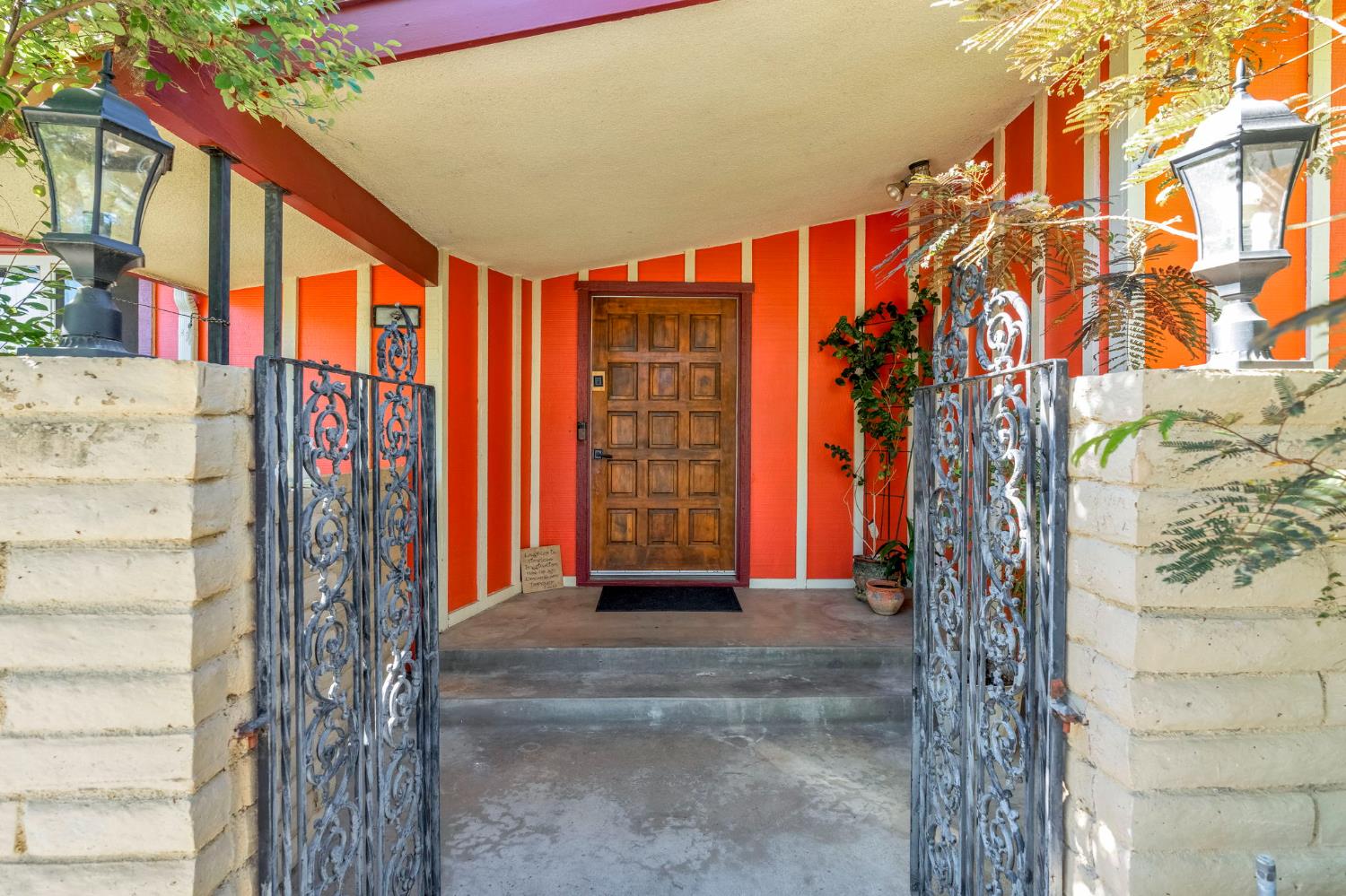 1103 W Tenaya Way, Fresno, CA 93711