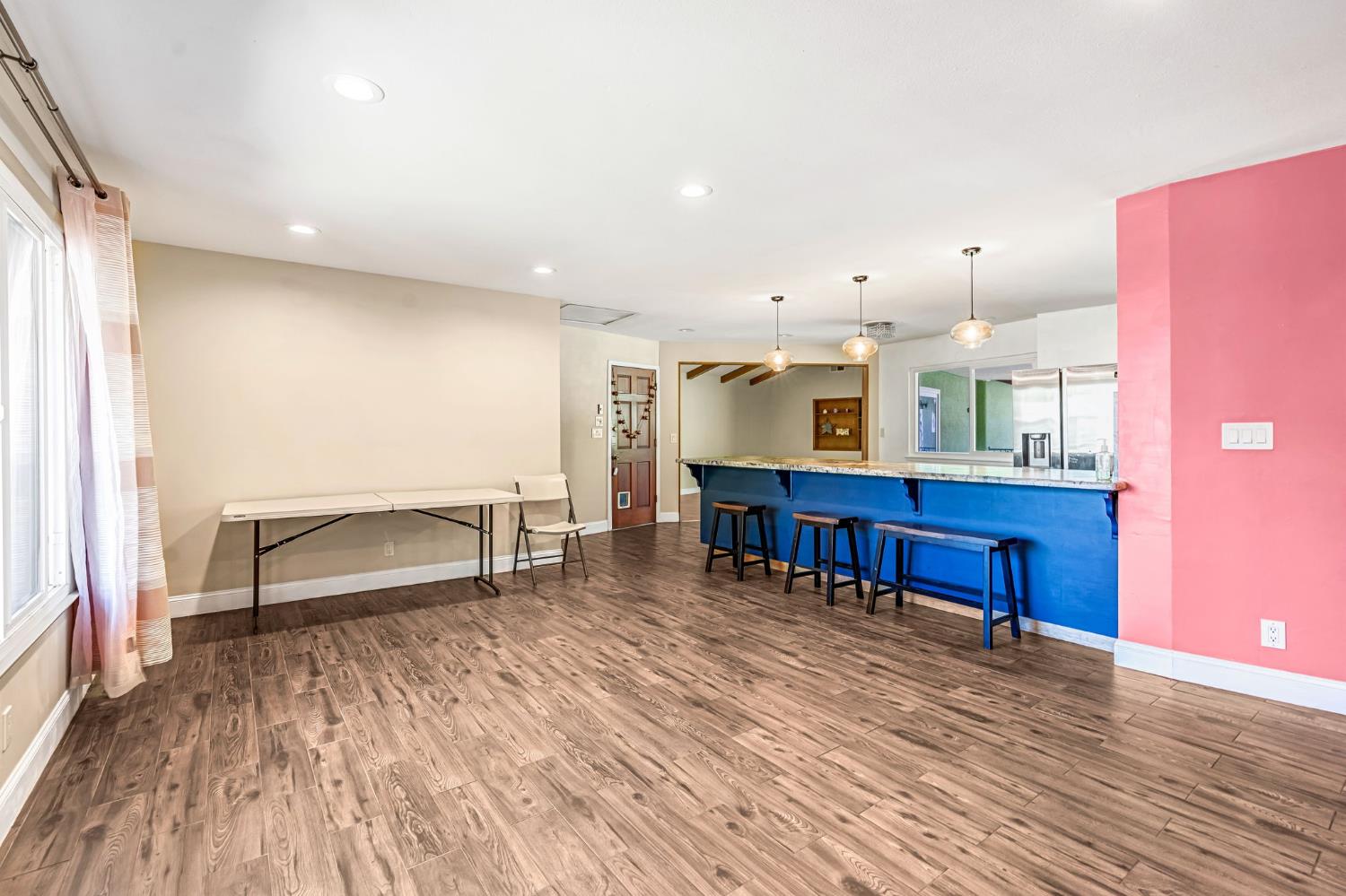1103 W Tenaya Way, Fresno, CA 93711