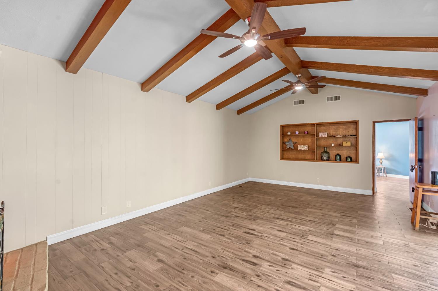 1103 W Tenaya Way, Fresno, CA 93711