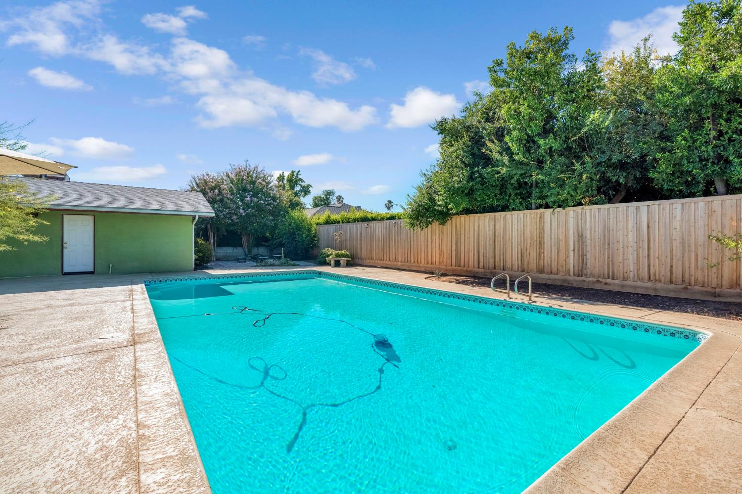 1103 W Tenaya Way, Fresno, CA 93711