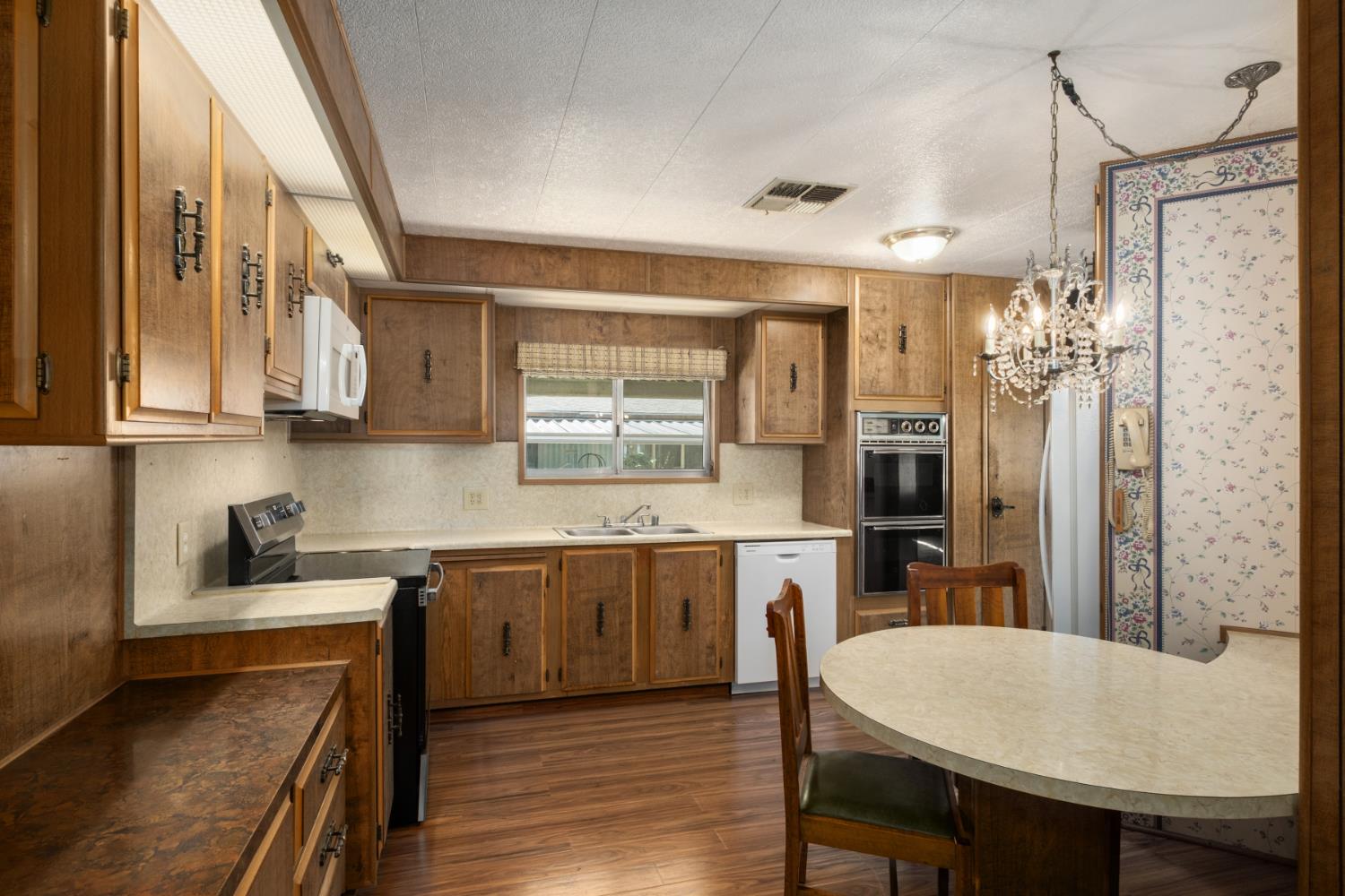 340 N Frankwood #48, Sanger, CA 93657