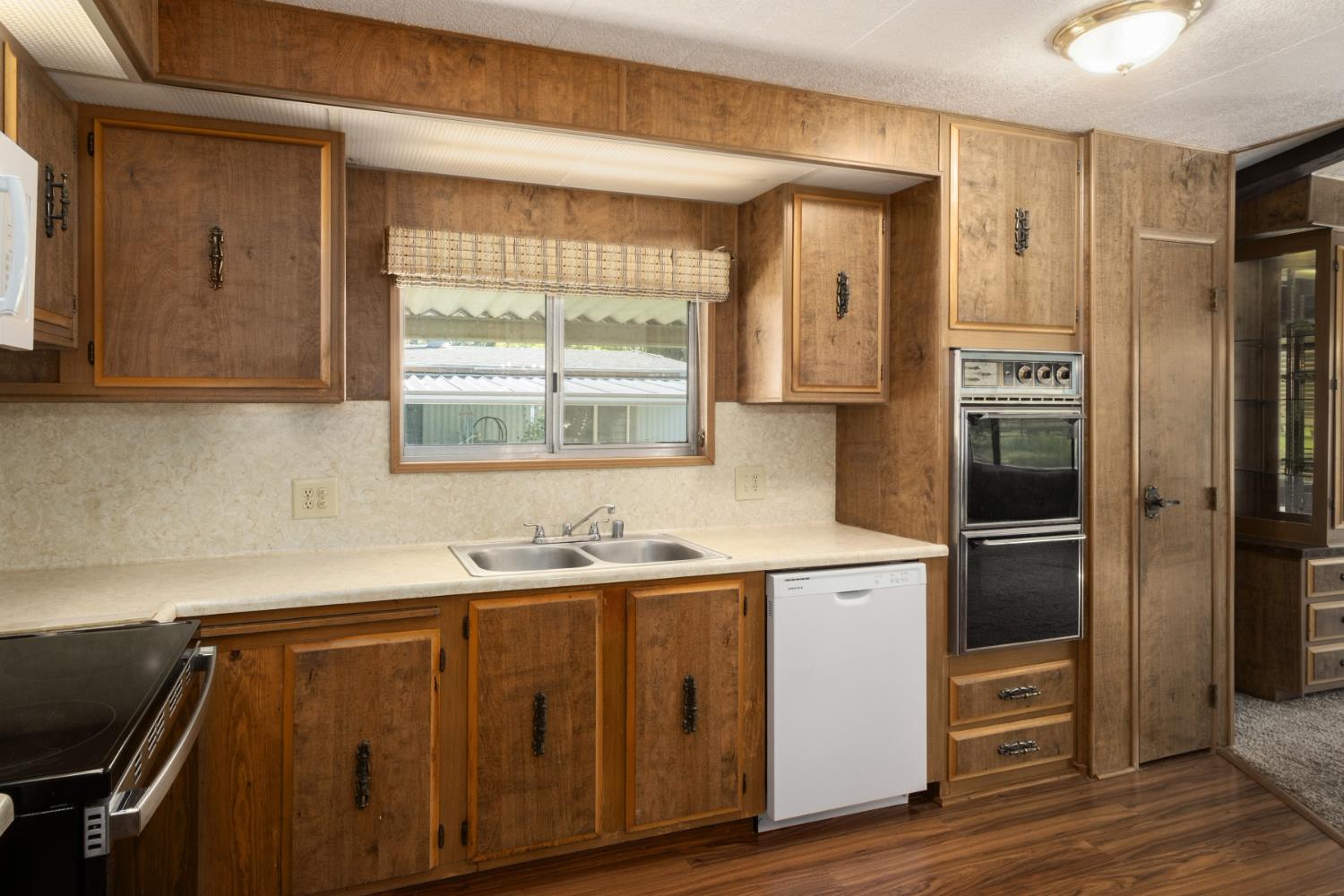 340 N Frankwood #48, Sanger, CA 93657