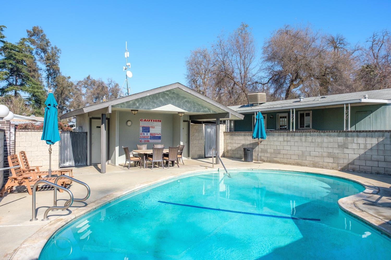 340 N Frankwood #48, Sanger, CA 93657