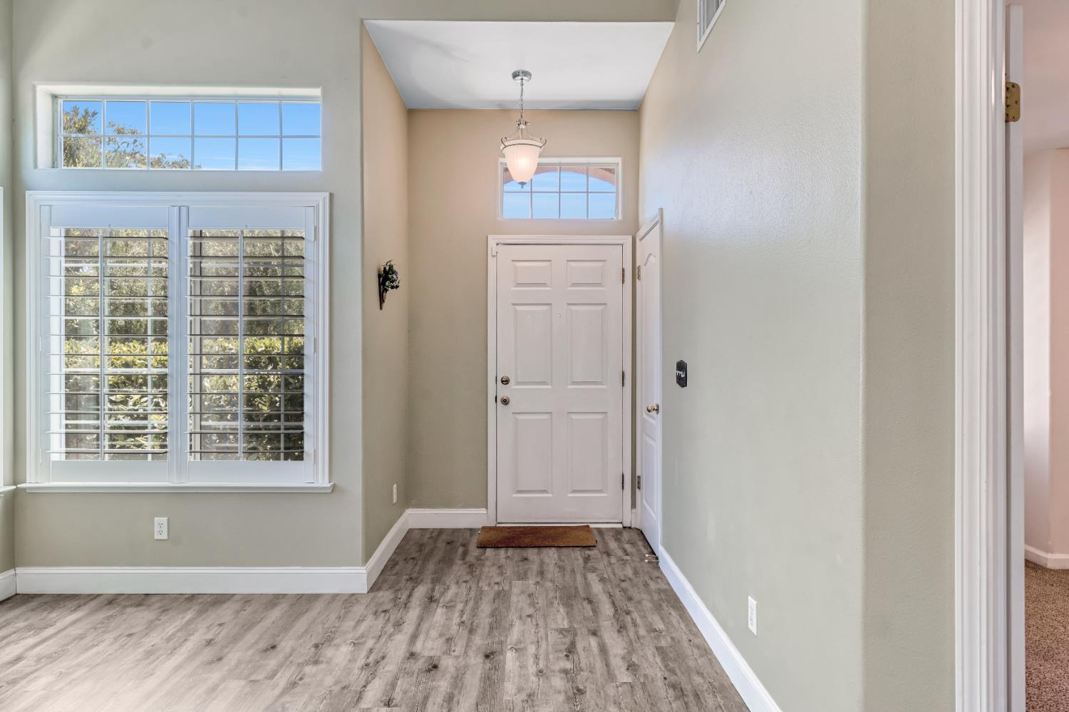 4752 W Fremont Ave, Fresno, CA 93722