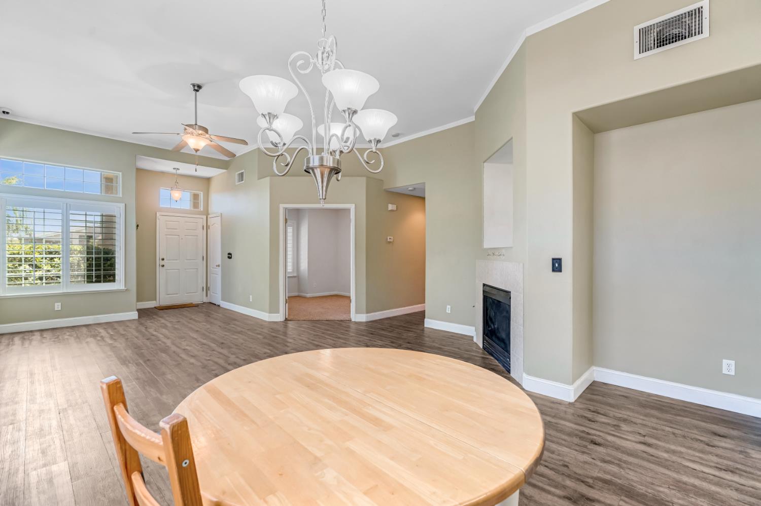 4752 W Fremont Ave, Fresno, CA 93722