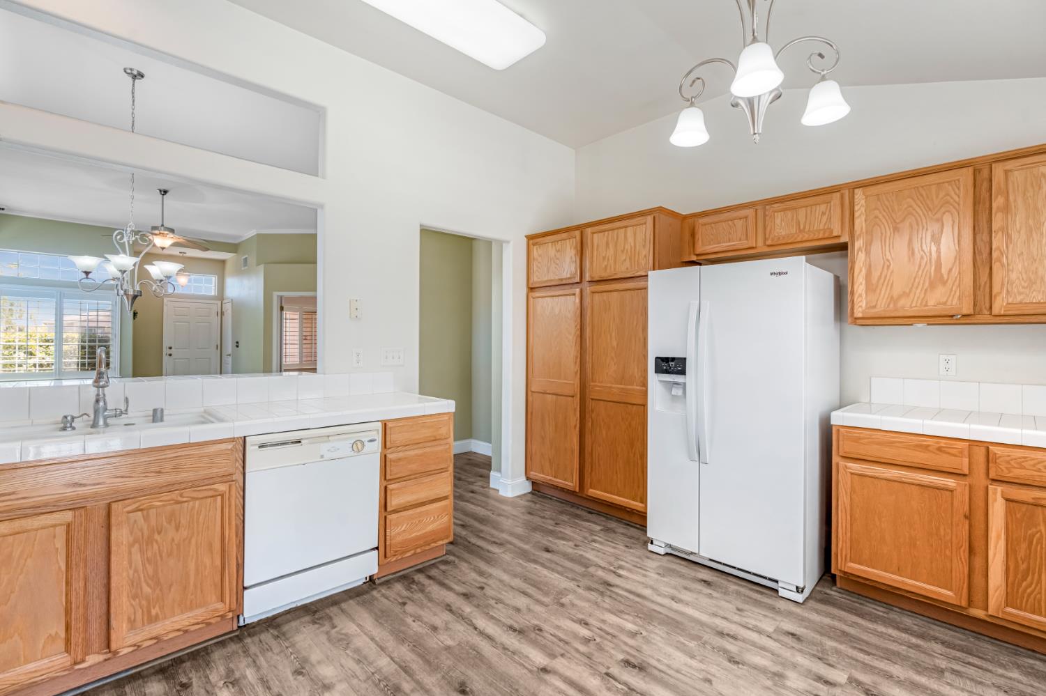 4752 W Fremont Ave, Fresno, CA 93722