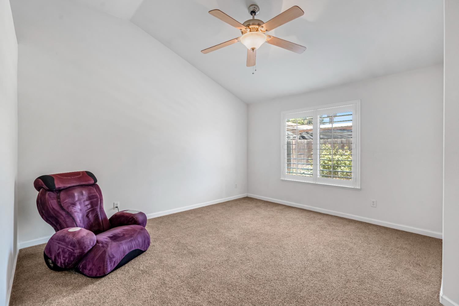4752 W Fremont Ave, Fresno, CA 93722