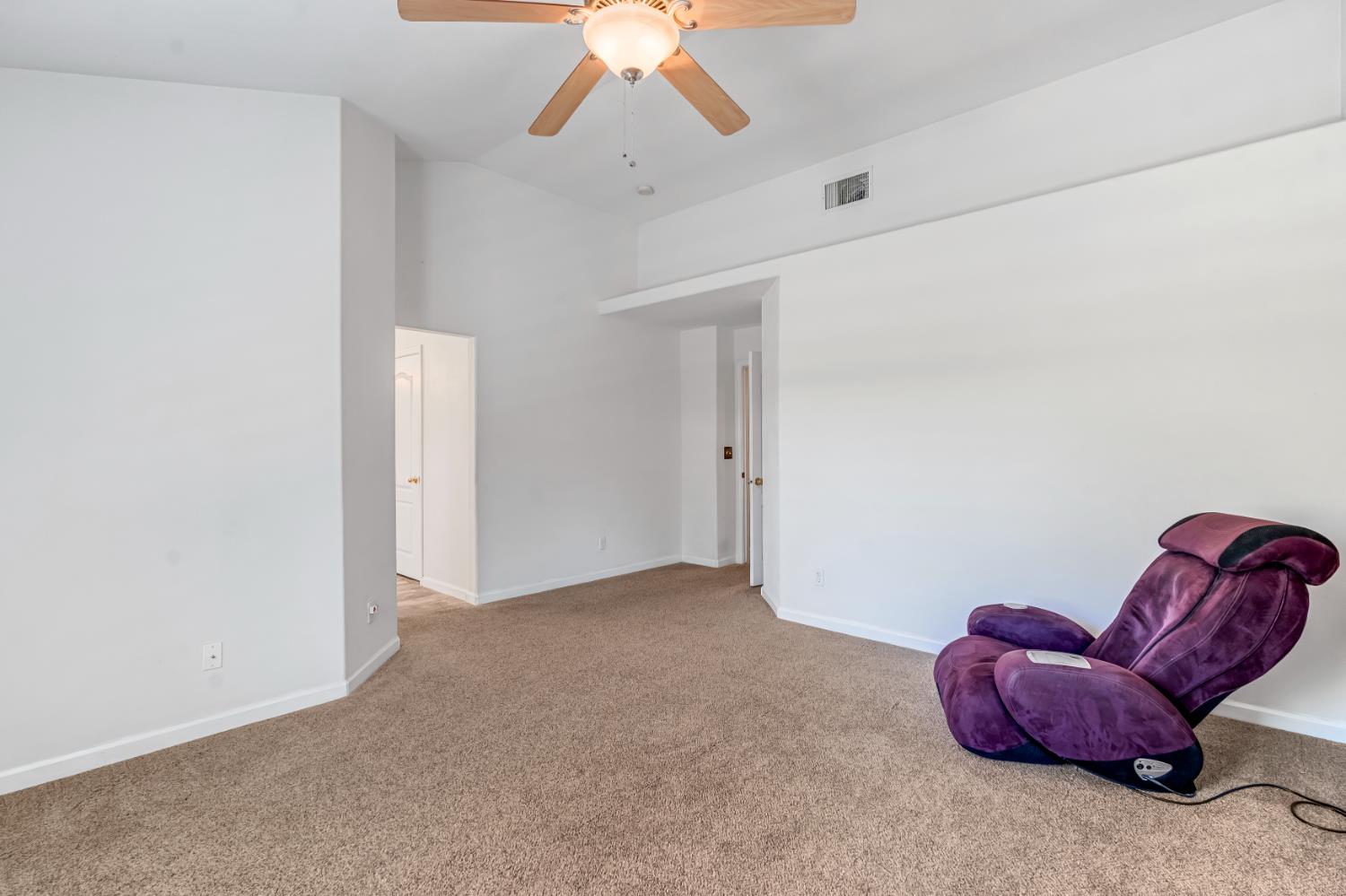 4752 W Fremont Ave, Fresno, CA 93722