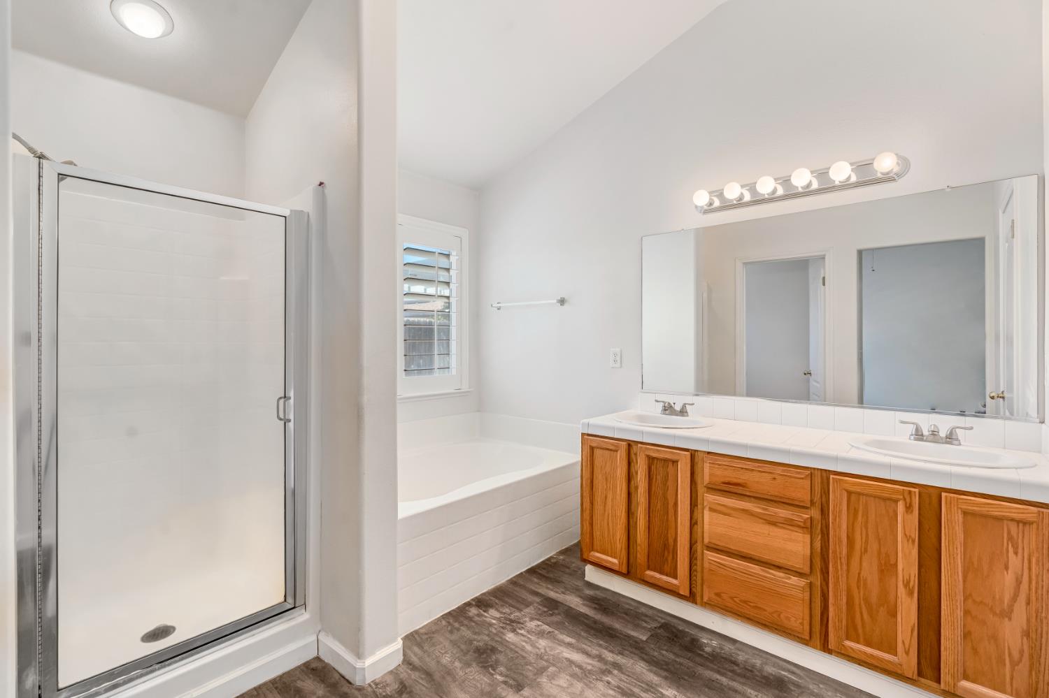 4752 W Fremont Ave, Fresno, CA 93722