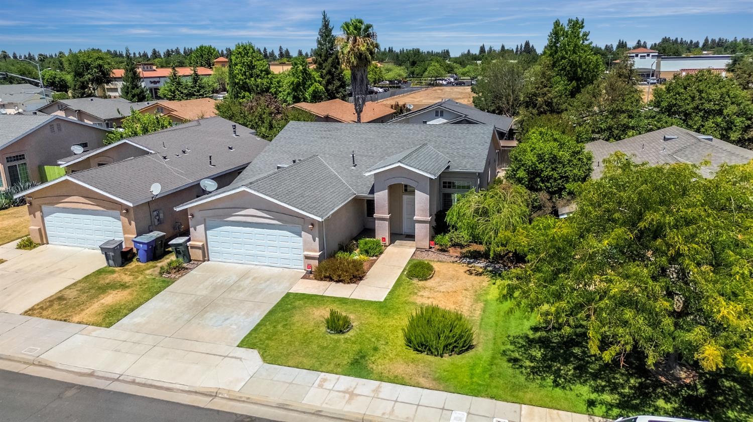 4752 W Fremont Ave, Fresno, CA 93722