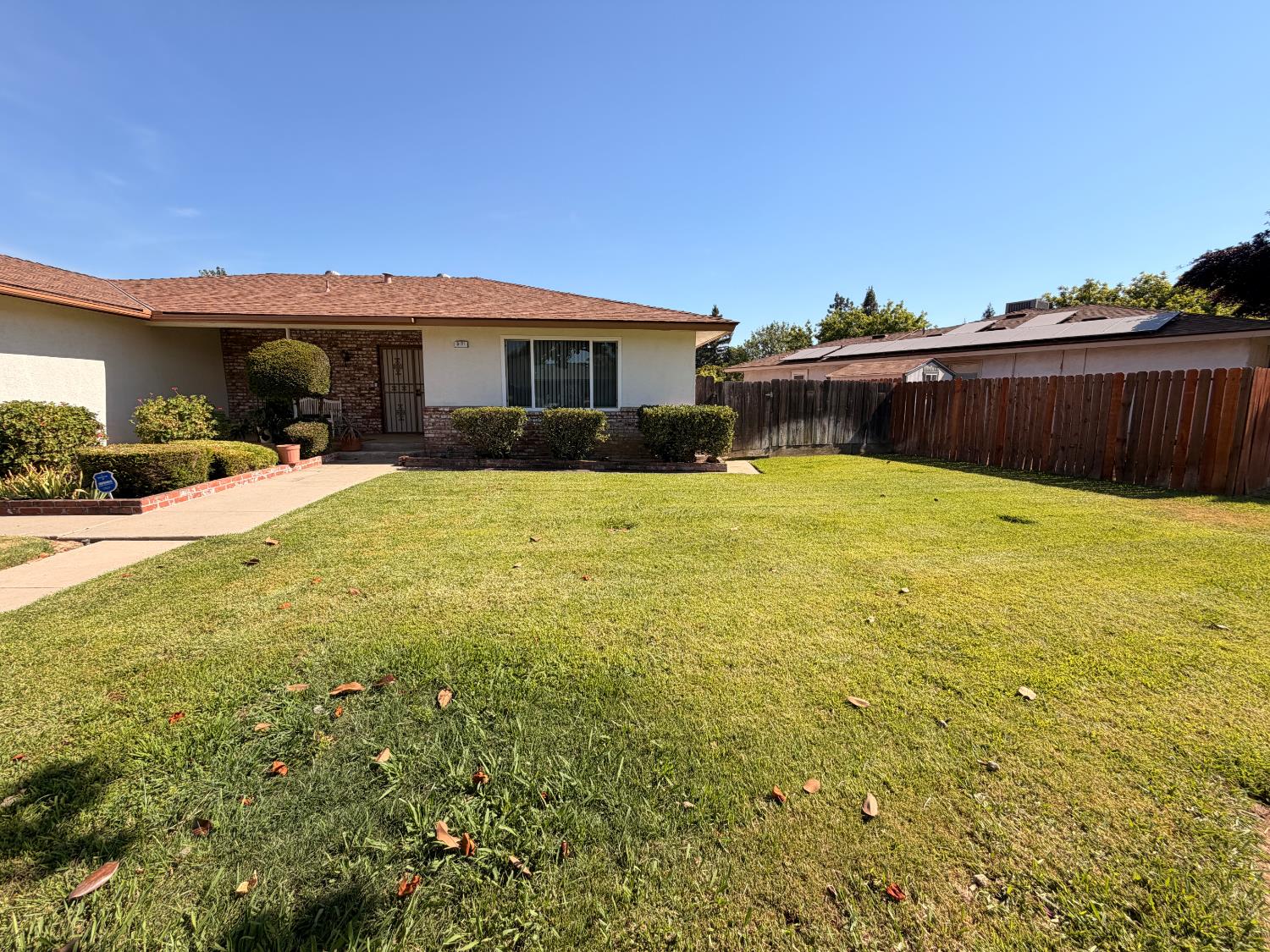 3177 E Tenaya Way, Fresno, CA 93710
