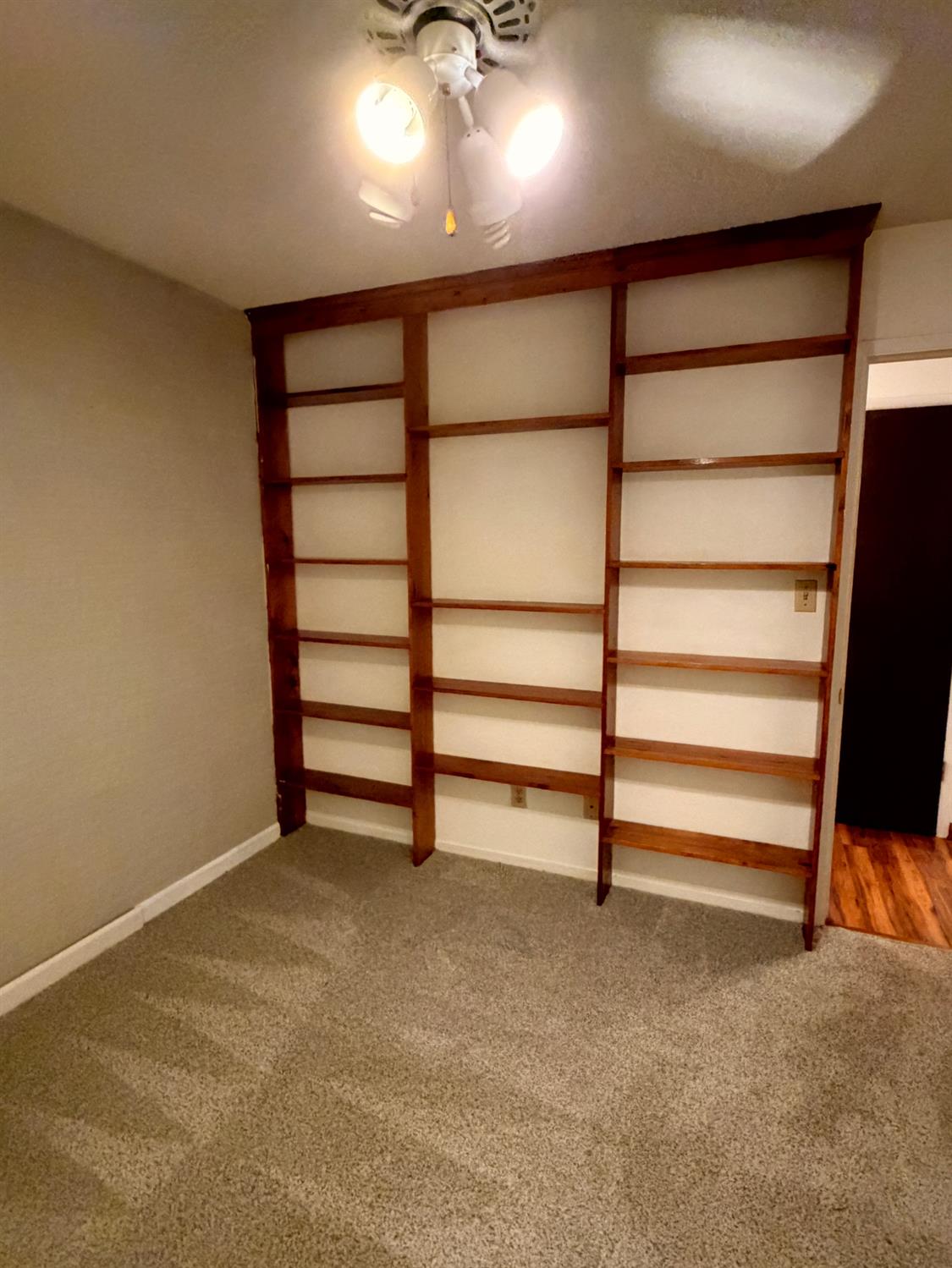 3177 E Tenaya Way, Fresno, CA 93710