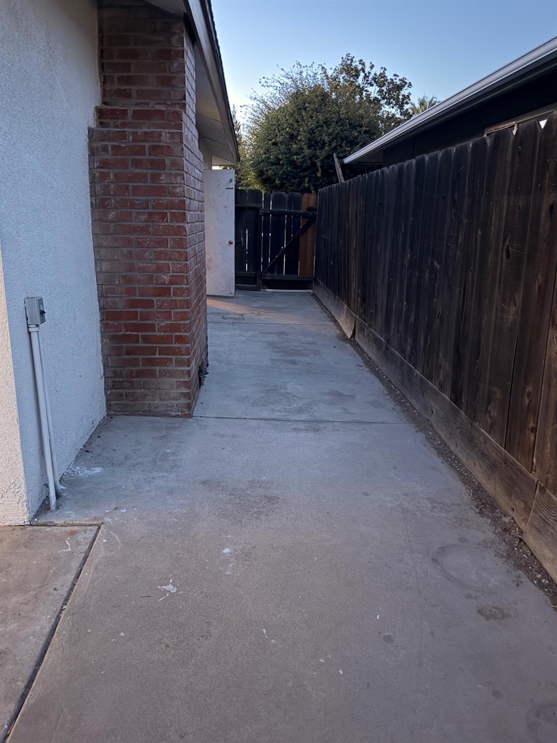 3177 E Tenaya Way, Fresno, CA 93710