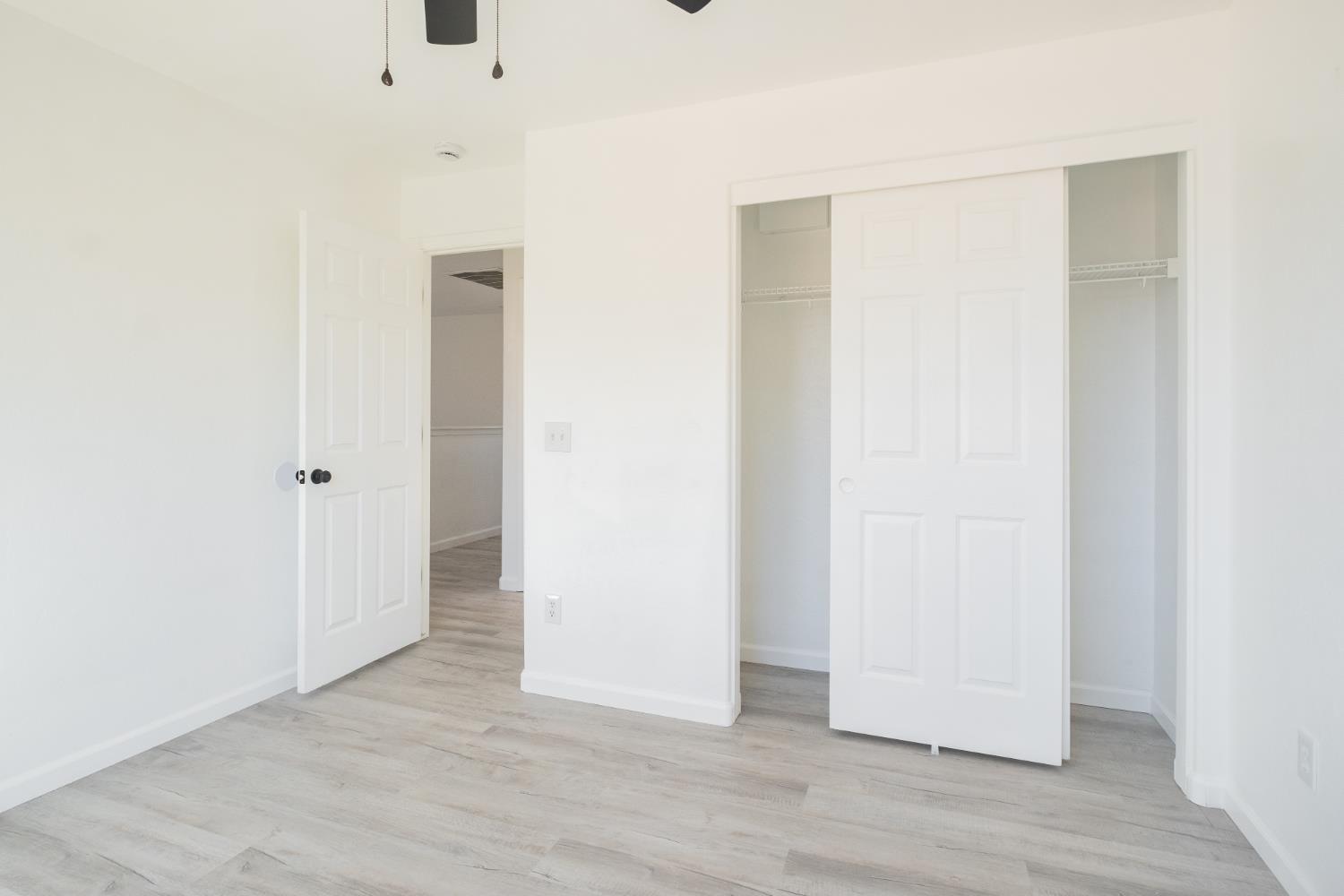 3055 N Bliss Ave, Fresno, CA 93727