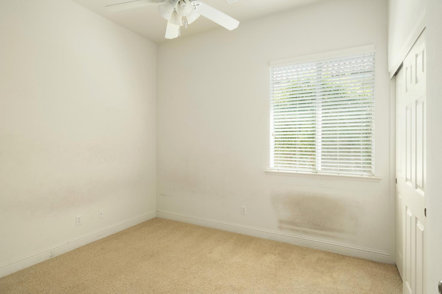 2859 E Muncie Ave, Fresno, CA 93720
