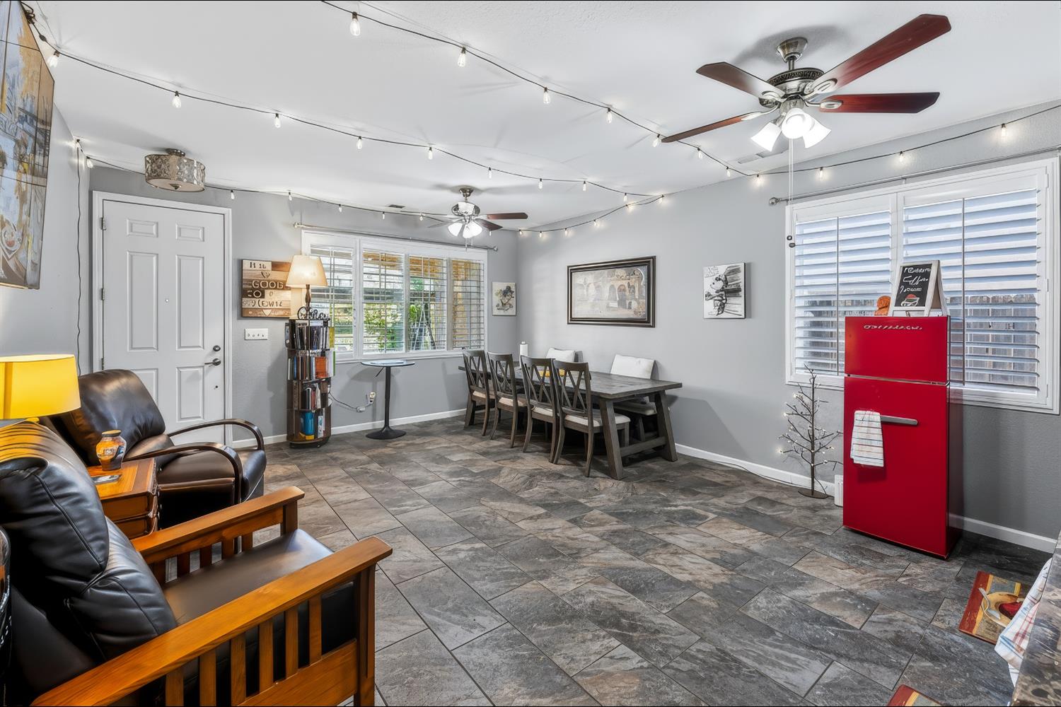 2678 Scott Ave, Clovis, CA 93611