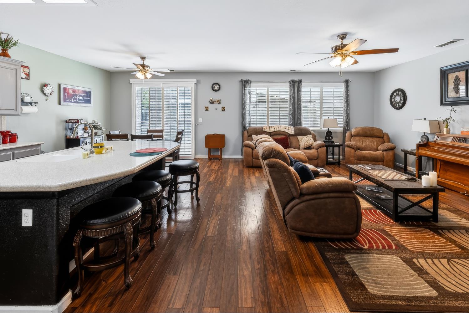 2678 Scott Ave, Clovis, CA 93611