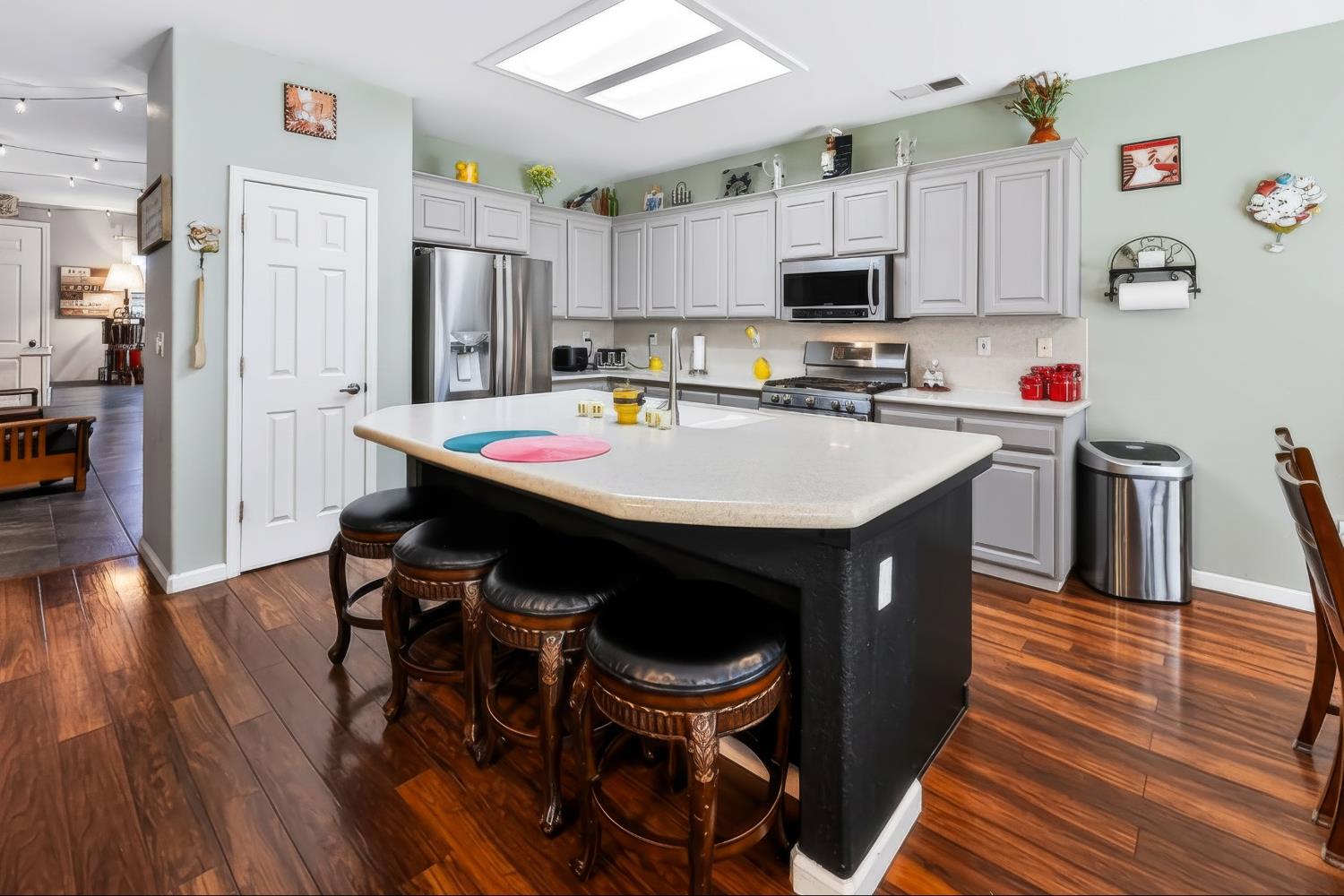 2678 Scott Ave, Clovis, CA 93611