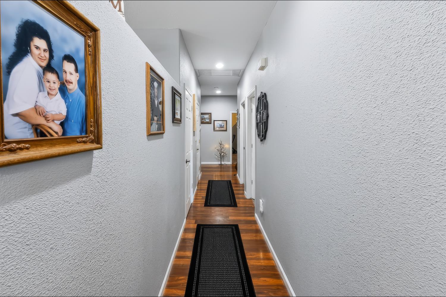 2678 Scott Ave, Clovis, CA 93611