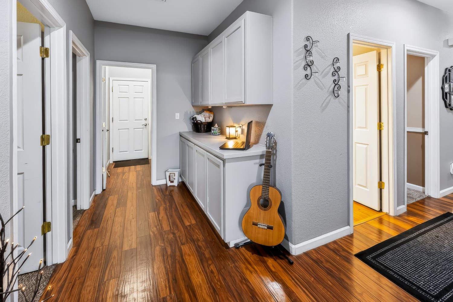 2678 Scott Ave, Clovis, CA 93611