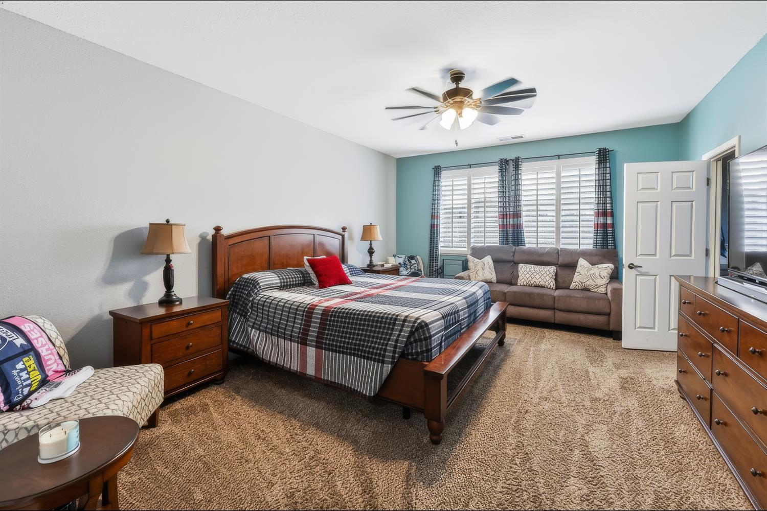 2678 Scott Ave, Clovis, CA 93611