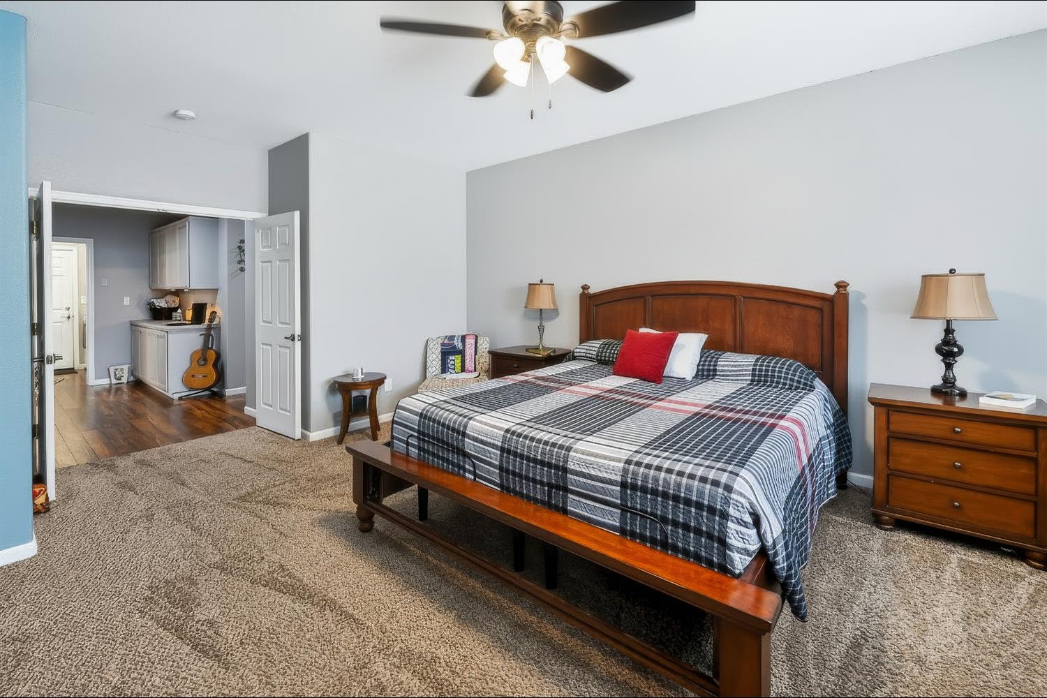 2678 Scott Ave, Clovis, CA 93611