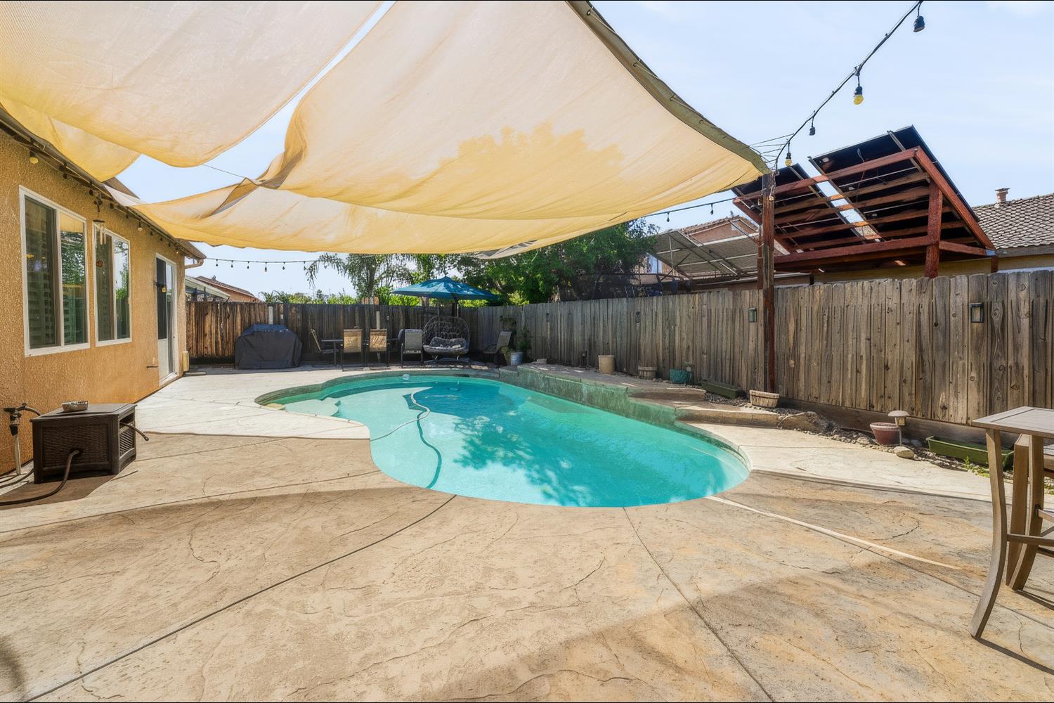 2678 Scott Ave, Clovis, CA 93611