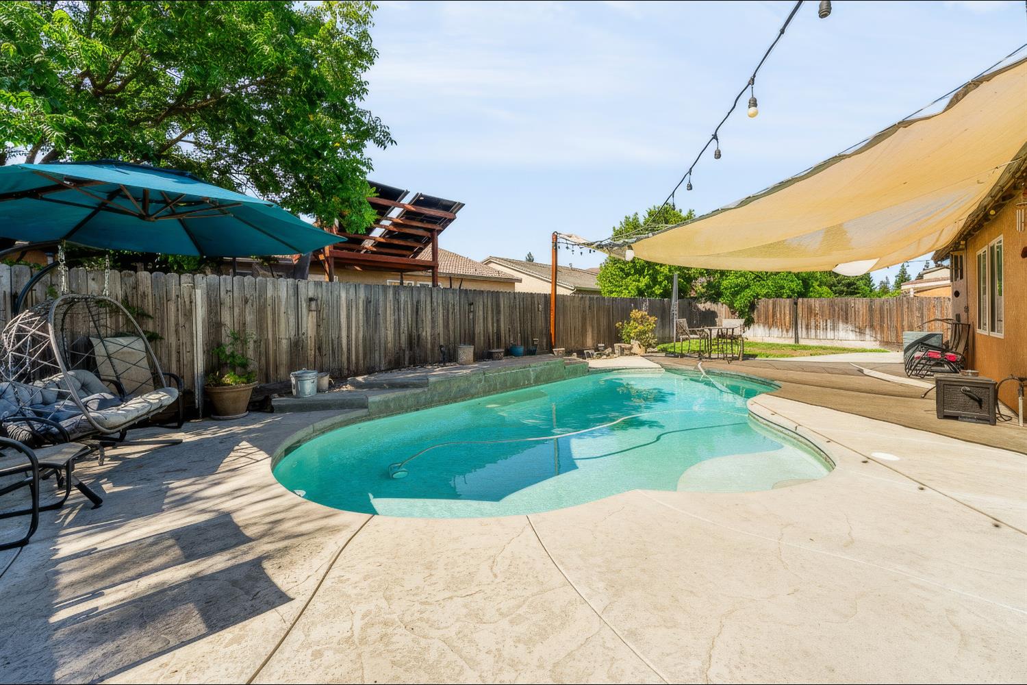 2678 Scott Ave, Clovis, CA 93611