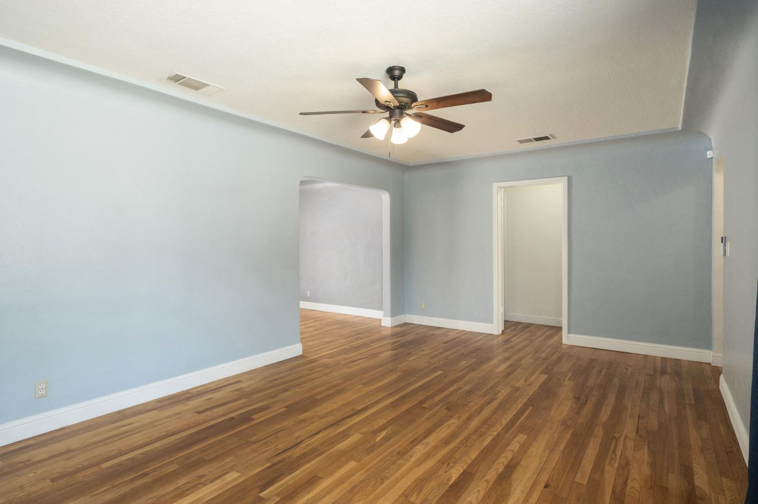 2968 E Terrace, Fresno, CA 93703