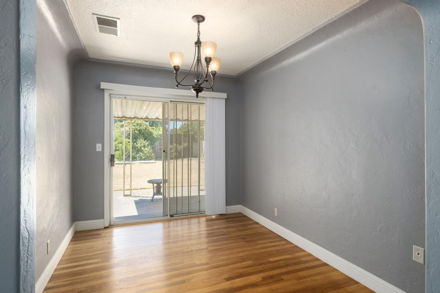 2968 E Terrace, Fresno, CA 93703