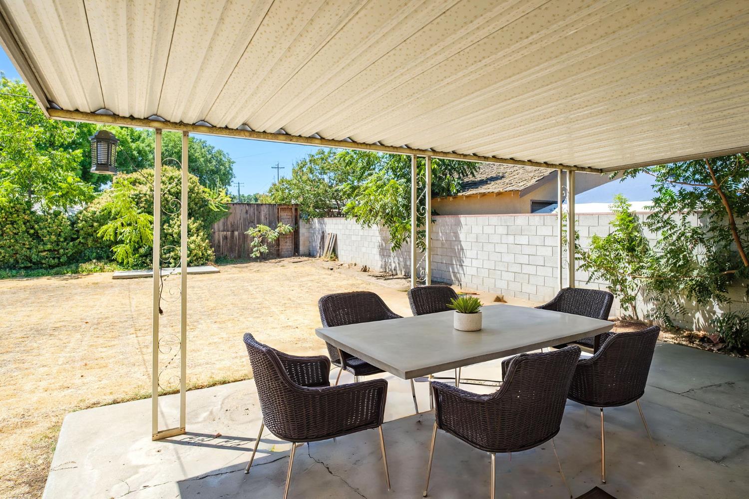 2968 E Terrace, Fresno, CA 93703